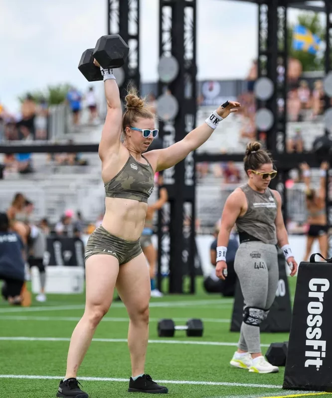 CrossFit Games Dumbbell Highball Event: CrossFit Games Photo