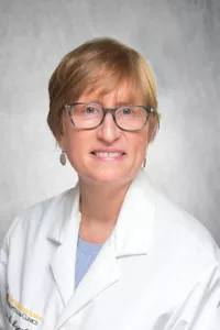 Alison Lynch, MD portrait