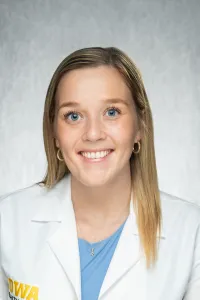 Robyn Stillmunkes, PA-C portrait