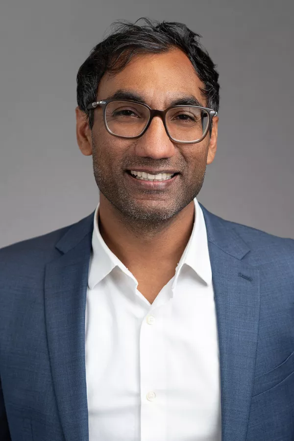 Praveen Vikas, portrait