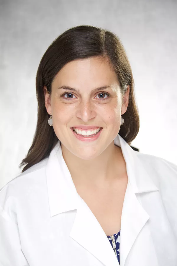 Elise Sinnwell, portrait