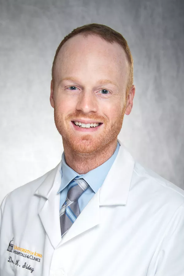 Kirk Sidey, portrait