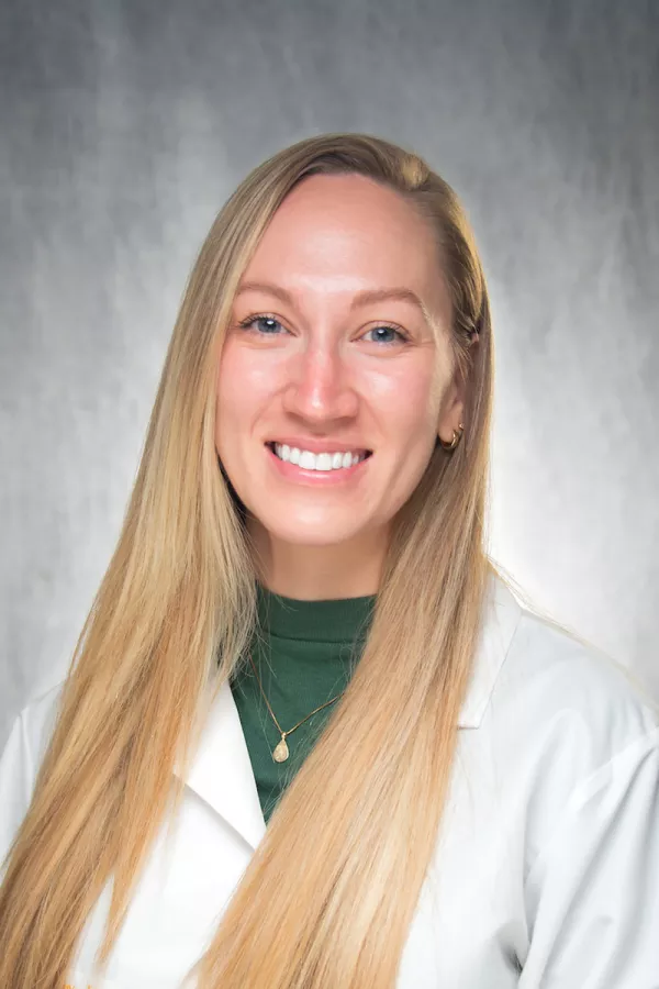 Amber Newland, portrait