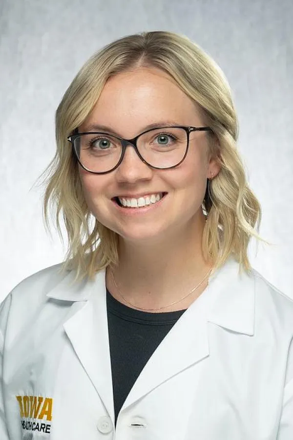 Emmalee Oxley portrait