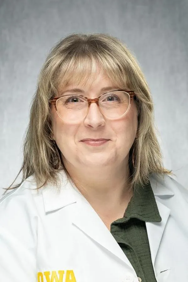 Sarah Schoen portrait