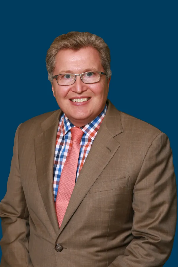Robert J. Behrens MD