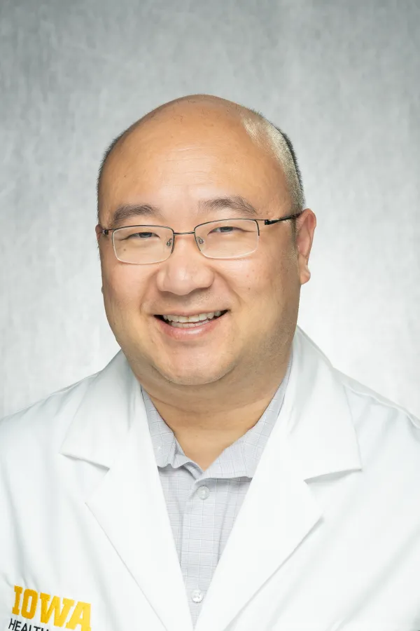 Shawn Yu portrait