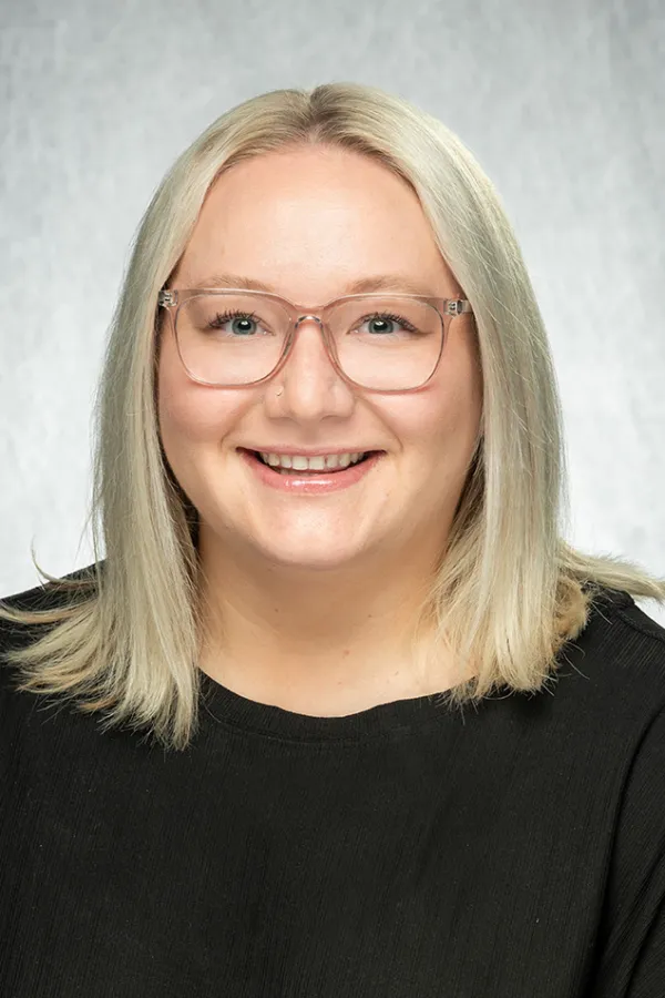 Kayli Kruser portrait