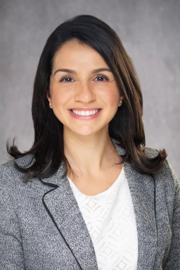 Sarah Iverson, portrait