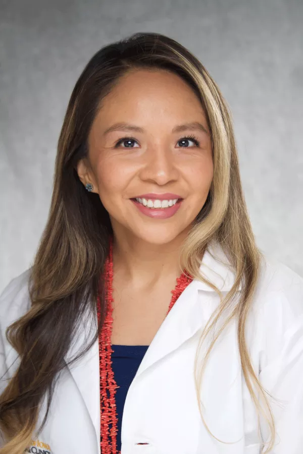 Loreen Curley, portrait