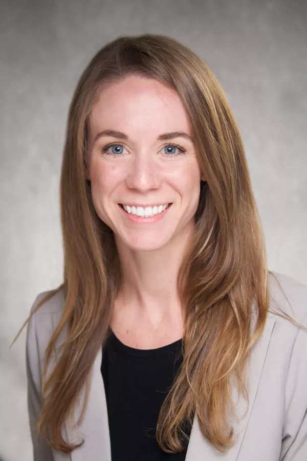 Natalie Kruse, portrait