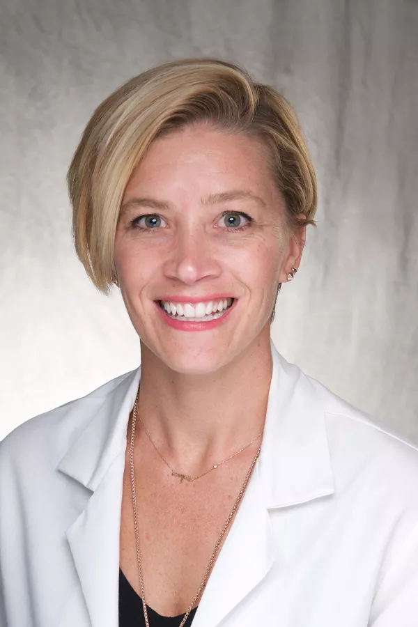 Natalie Brodersen, portrait