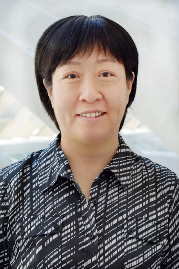 Xiaoyan Shan, portrait