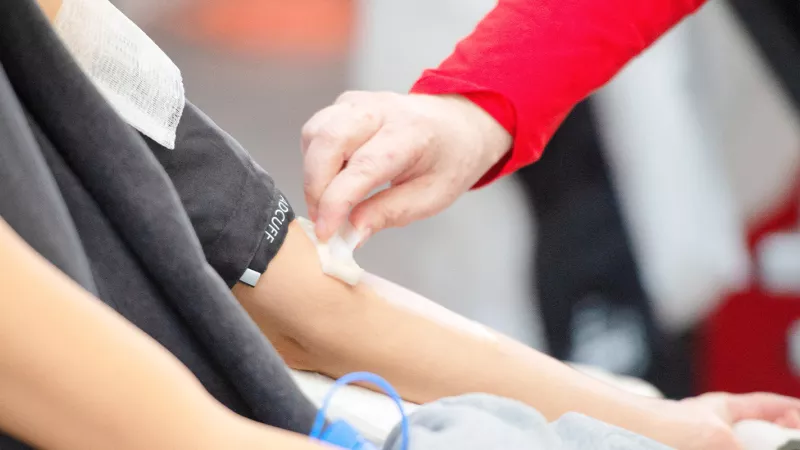 University of Iowa DeGowin Blood Center Carver College of Medicine blood drive sponsored by Lois Boulware Learning Community, Medical Education Research Facility (MERF) Atrium, April 3, 2018