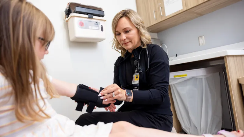 Child receives arm brace at same-day care location