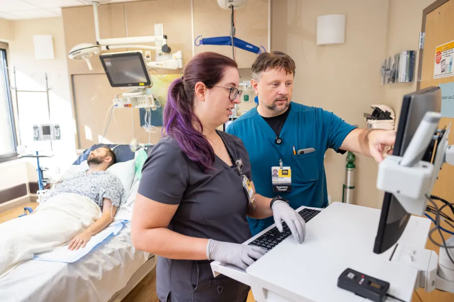 Respiratory therapists in the CVICU