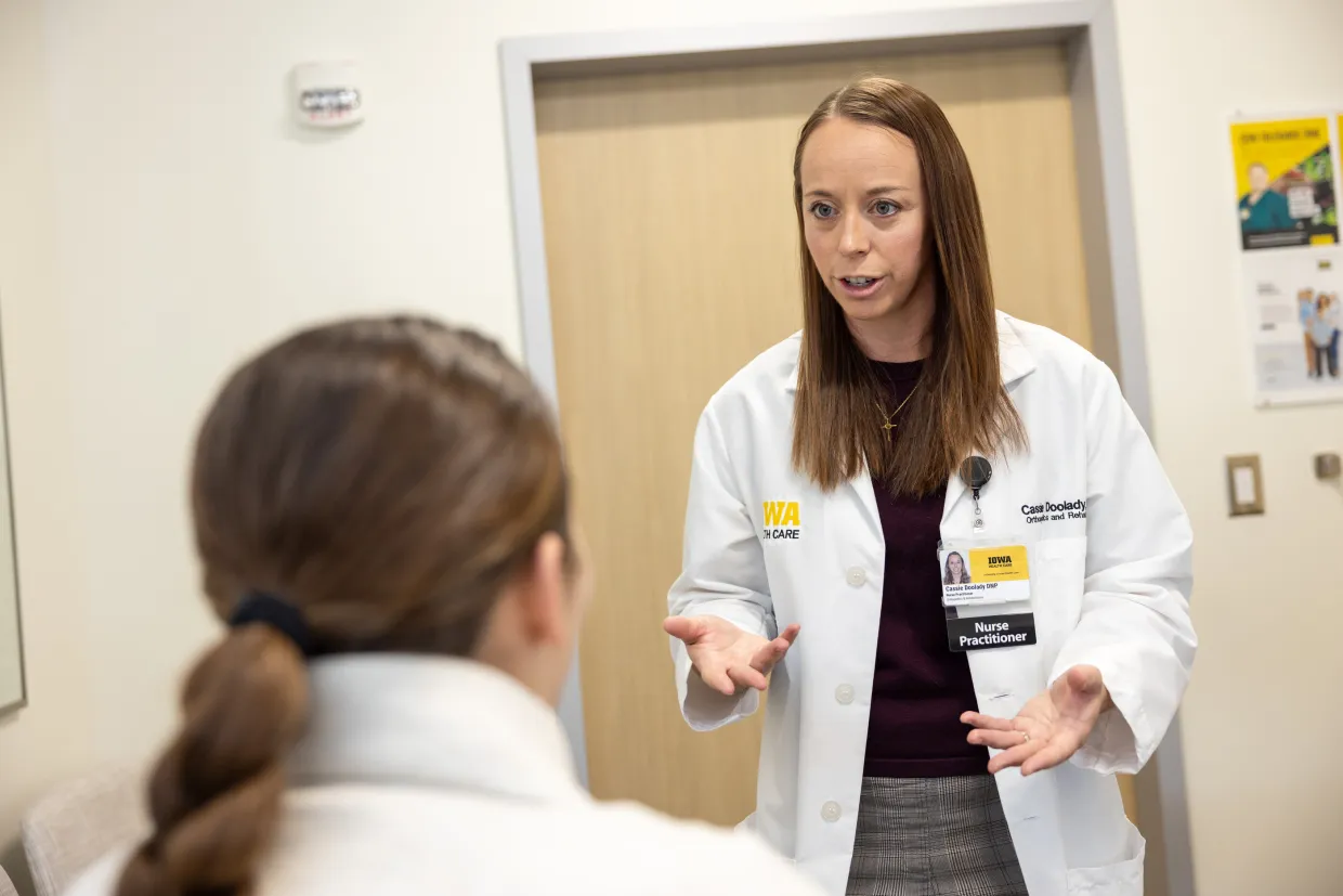 APP Cassie Doolady meets with patient at Medical Center North Liberty