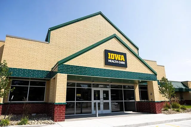Exterior of UI Health Care Urbandale, 86th Street on Monday, Sept. 8, 2025. 