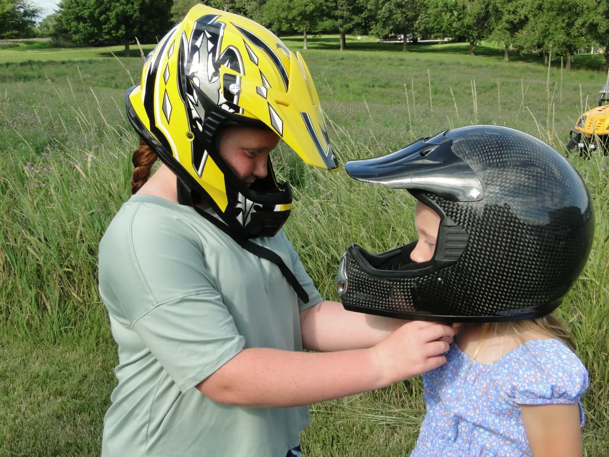 hjc cl-y helmet HJC CL-Y Youth Snowmobile Helmet Taze Black/Hi Vis