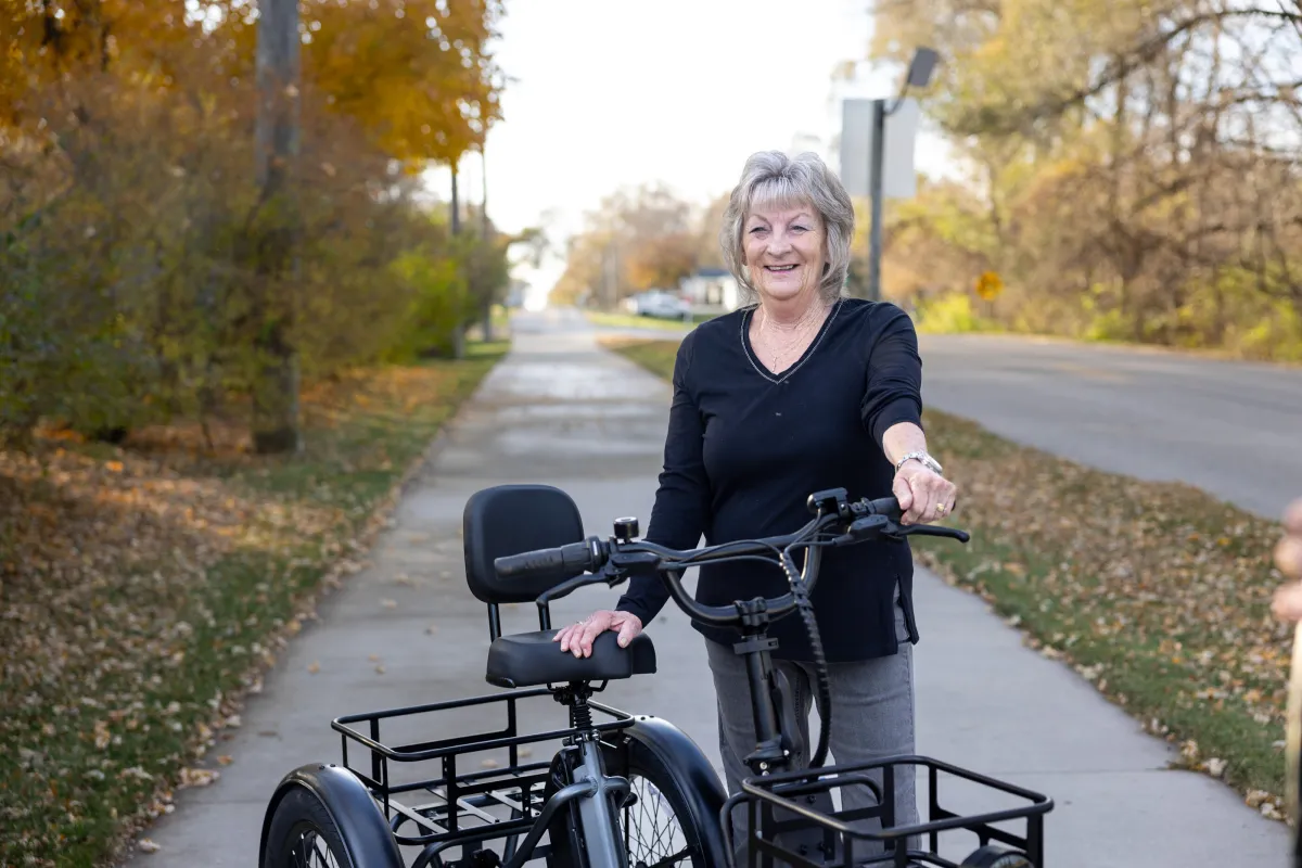 Sharon Chamberlin at her home on Friday, Nov. 14, 2025. Chamberlin had a robotic-assisted left lower lobectomy and mediastinal lymph node dissection in 2020. 