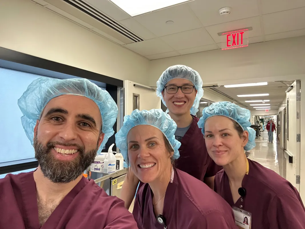 UI Health Care transplant team after it performs first robotic living donor nephrectomy, marking a major milestone in advancing kidney transplant care.