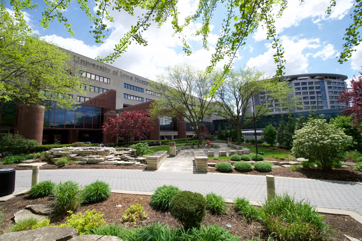 Exterior of Medical Center University campus