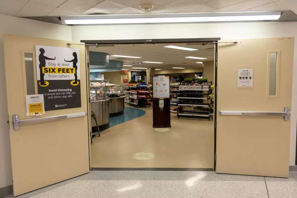 Compass Express dining facility entrance at UI Hospitals & Clinics