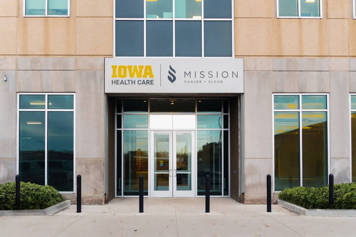 Mission Cancer + Blood front door at Court Ave location