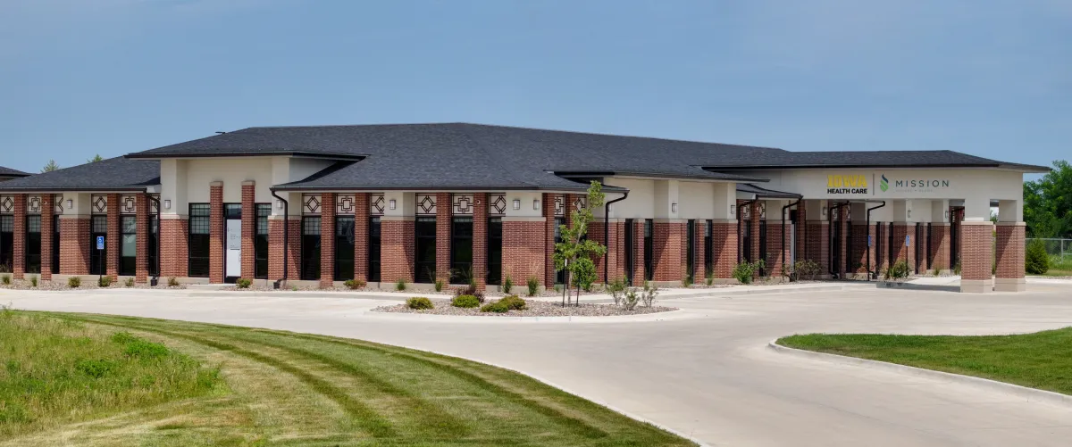 Ankeny, Magazine Road, exterior