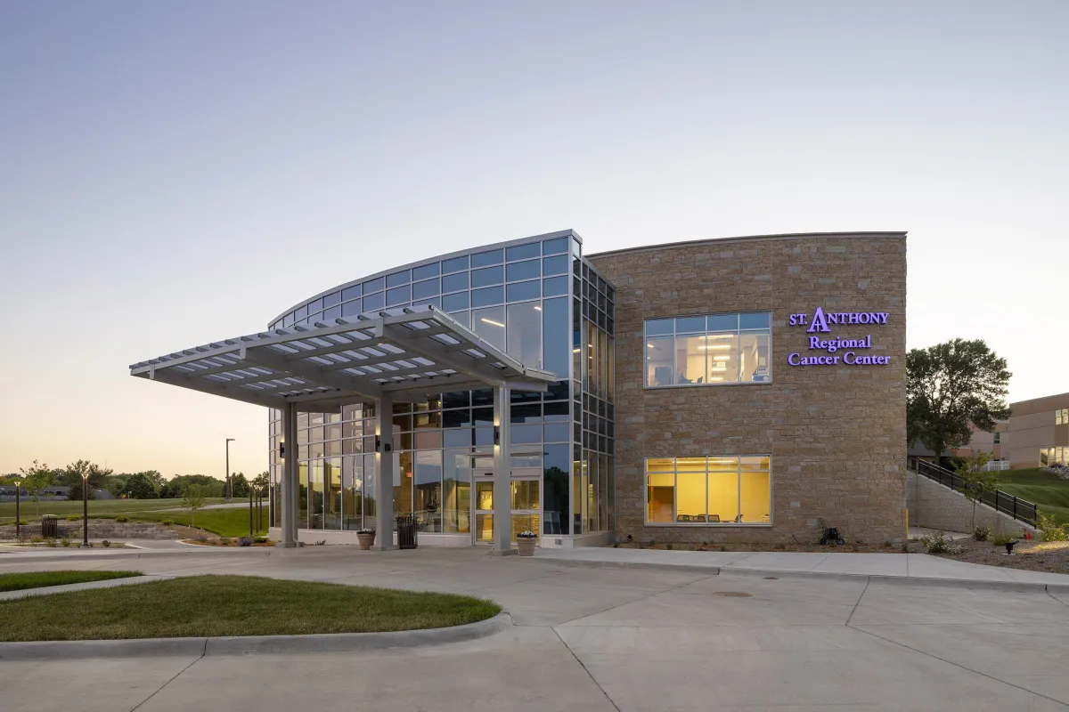St. Anthony Regional Hospital - Mission Cancer + Blood Carroll, South Clark Street, exterior.