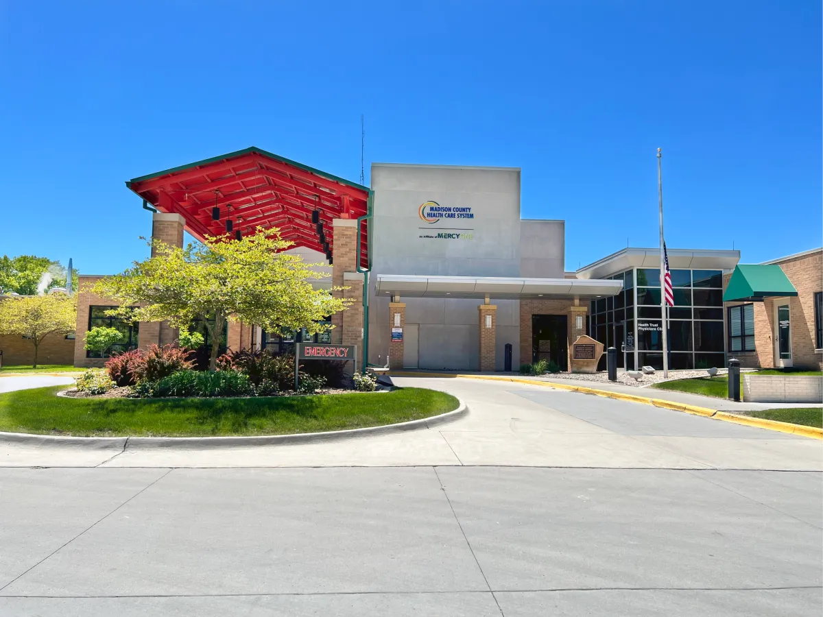 Winterset, Hutchings Street, exterior.